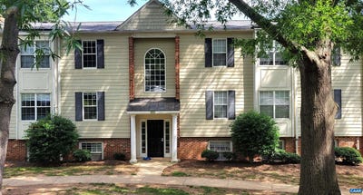 /international/us/1356-villa-way-charlottesville-va-110100261097/