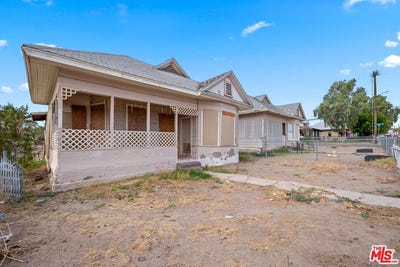 /international/us/419-acoma-st-needles-ca-110099011623/