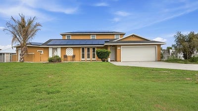 /international/us/2301-sw-barber-lane-port-st-lucie-fl-110107071929/