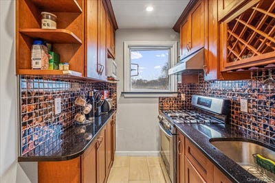 /international/us/67-11-bell-boulevard-bayside-ny-110105977498/