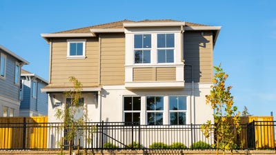 /international/us/224-octopus-street-suisun-city-ca-110099188012/