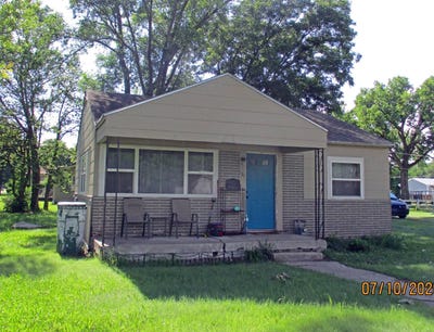 /international/us/131-s-7th-st-osborne-ks-110119411449/