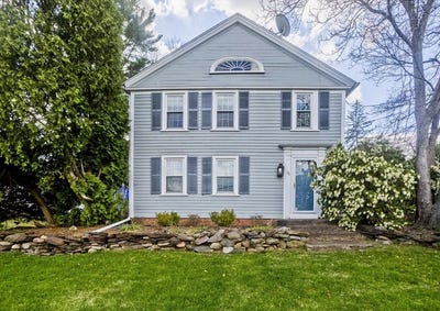 /international/us/30-s-westfield-street-agawam-ma-110106375791/