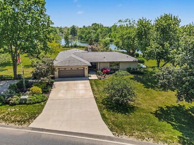 /international/us/47233-cr-380-grand-junction-mi-110108474571/