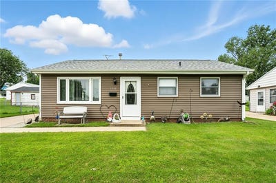 /international/us/1018-17th-street-sw-cedar-rapids-ia-110101430393/