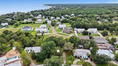 /international/us/173-blue-heron-cove-waveland-ms-110120149752/