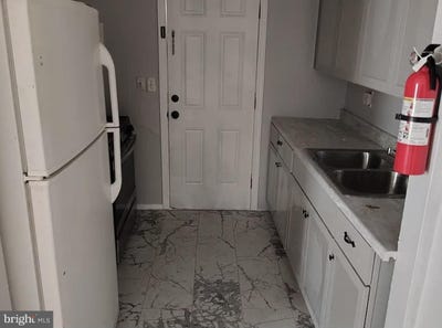 /international/us/527-sassafras-street-millville-nj-110107890845/