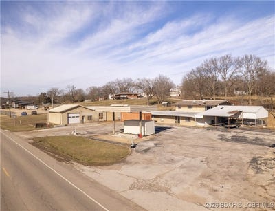 /international/us/2001-highway-42-brumley-mo-110105021112/