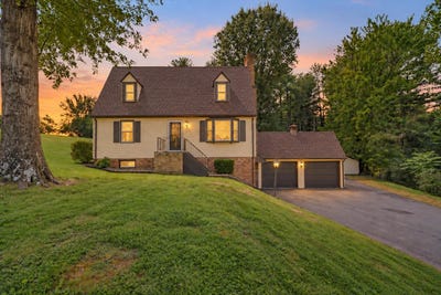 /international/us/1043-glebe-rd-daleville-va-110110368949/