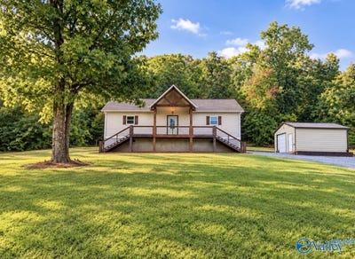 /international/us/6890-county-road-67-langston-al-110120463390/