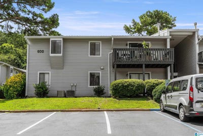 /international/us/602-woodland-village-homewood-al-110101101937/