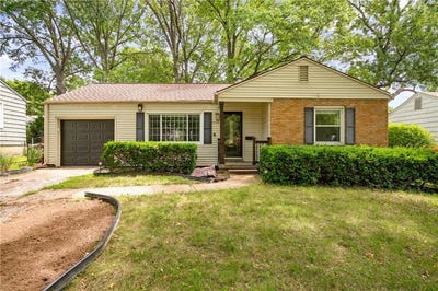 /international/us/5729-lamar-avenue-mission-ks-110100849998/