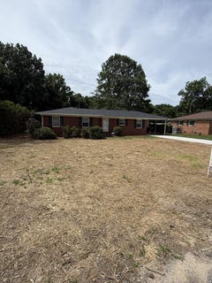 /international/us/109-westgate-dr-greenwood-sc-110108797348/