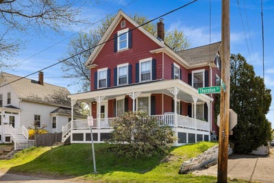 /international/us/139-thornton-street-portsmouth-nh-110107797729/