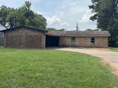 /international/us/308-trenton-road-forrest-city-ar-110101343561/