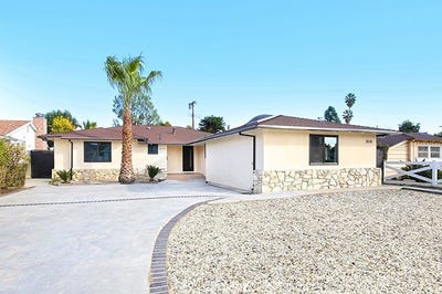 /international/us/8540-calvin-avenue-northridge-ca-110098750950/
