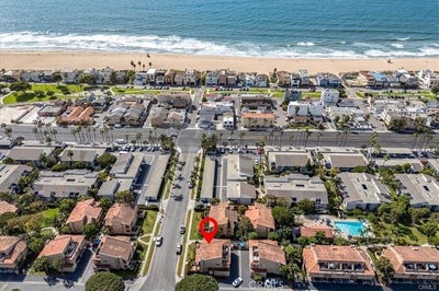 /international/us/16933-bluewater-huntington-beach-ca-110107029517/