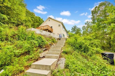 /international/us/254-farm-to-market-road-brewster-ny-110099189704/