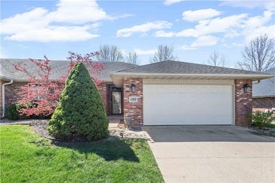 /international/us/1302-sedona-villas-drive-columbia-mo-110108076882/
