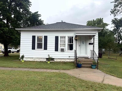 /international/us/603-e-1st-st-mcpherson-ks-110108360300/