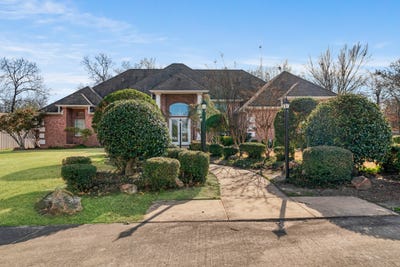 /international/us/283-butternut-lane-powderly-tx-110104956062/