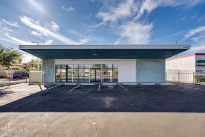 /international/us/6470-e-22nd-street-tucson-az-110104790417/