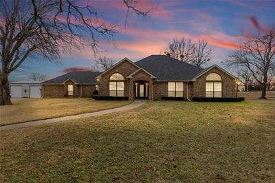 /international/us/1127-county-road-sw-3230-winnsboro-tx-110105113800/