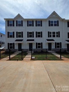 /international/us/3251-dannelly-towns-alley-charlotte-nc-110107996484/