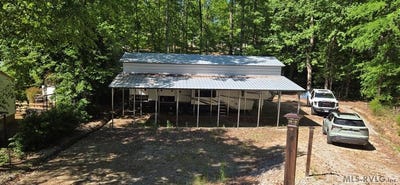 /international/us/27-cimmarron-trail-bracey-va-110107799334/