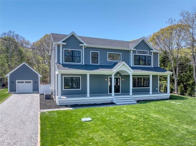 /international/us/800-corey-creek-lane-southold-ny-110107898042/