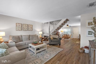 /international/us/10034-artesia-drive-shreveport-la-110105753670/