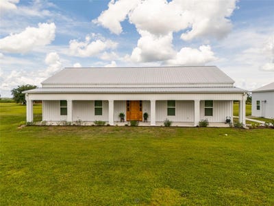 /international/us/222-county-road-15-bunnell-fl-110108390953/