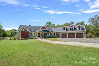 /international/us/5510-hoodtown-road-sharon-sc-110094586451/