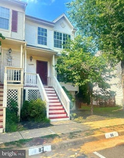 /international/us/14220-autumn-circle-centreville-va-110109507555/