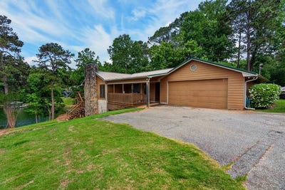 /international/us/180-old-house-road-hamilton-ga-110108359337/