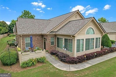/international/us/1402-silver-summit-conyers-ga-110100213088/
