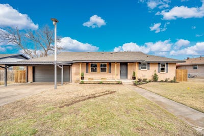 /international/us/203-w-avenue-k-midlothian-tx-110105637397/