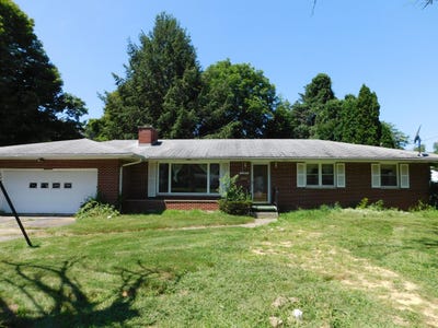 /international/us/1202-woodlawn-boulevard-albion-mi-110101097663/