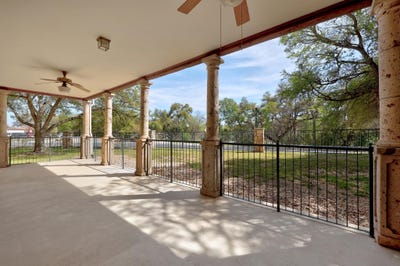/international/us/300-san-gabriel-village-blvd-georgetown-tx-110103065294/