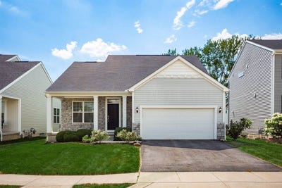 /international/us/165-cloverhill-drive-galloway-oh-110101057656/