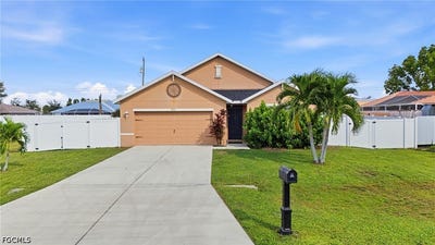 /international/us/4317-sw-9th-place-cape-coral-fl-110120625728/