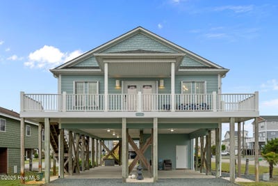 /international/us/1711-s-anderson-boulevard-topsail-beach-nc-110099377554/