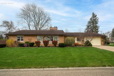 /international/us/321-lakecrest-dr-racine-wi-110107667715/