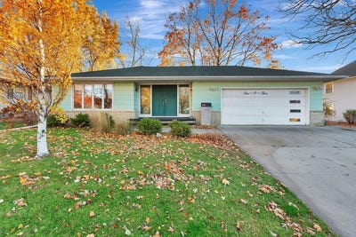 /international/us/403-plank-road-kaukauna-wi-110104573726/