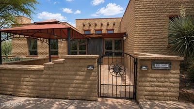 /international/us/15791-e-hillton-ranch-road-vail-az-110109438354/