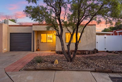 /international/us/325-shannon-place-nw-albuquerque-nm-110120124867/