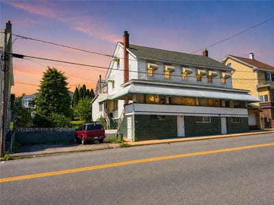 /international/us/229-patterson-street-lansford-pa-110119556245/