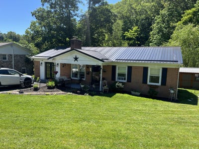 /international/us/253-valley-drive-ronceverte-wv-110108547750/