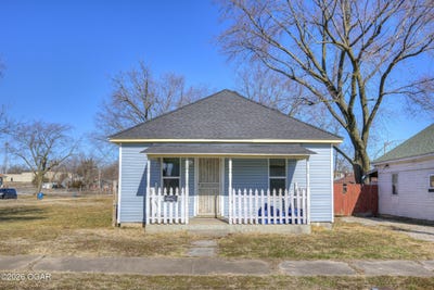 /international/us/1417-w-a-street-joplin-mo-110108534319/