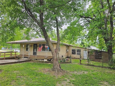 /international/us/428-e-5th-avenue-garnett-ks-110108095241/